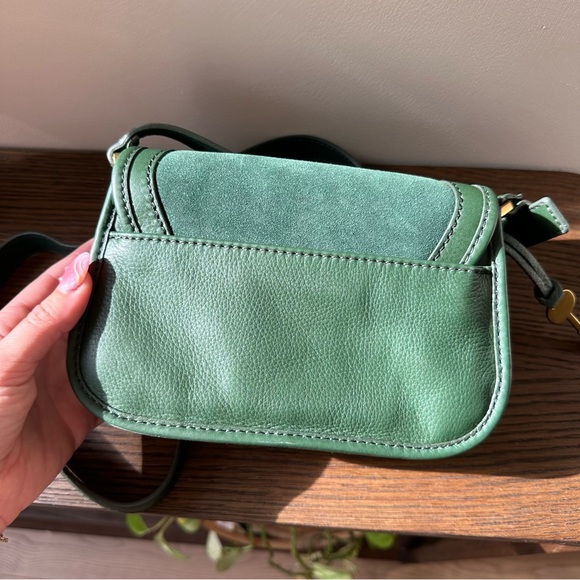 Green Fossil Crossbody Purse - Picture 11 of 16